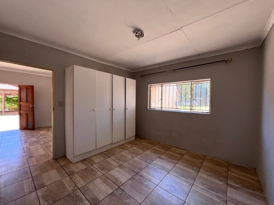 3 Bedroom Property for Sale in Melodie North West